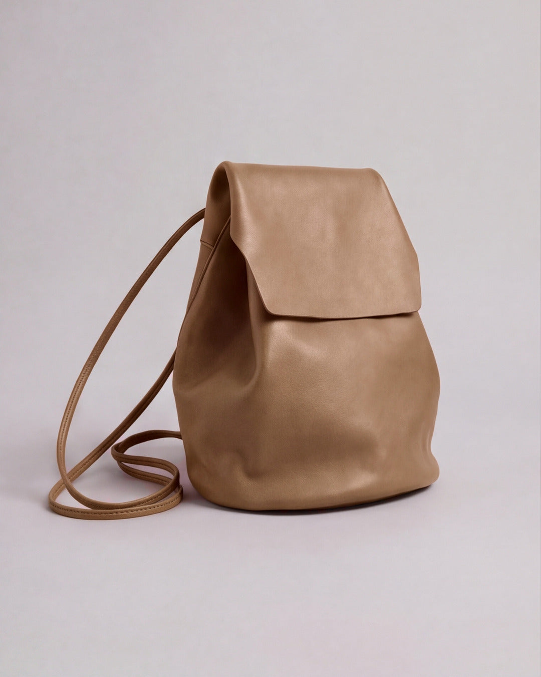 Mochila IRENE X OA en piel arena oscuro — Labienhecha