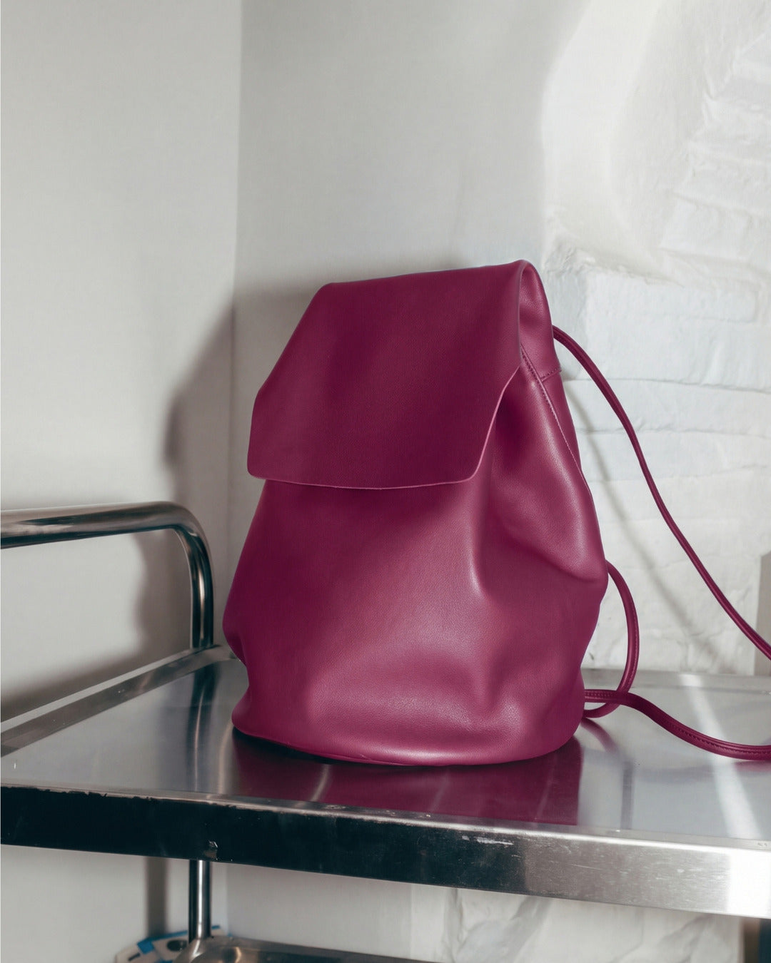 IRENE X OA · Mochila en piel Frambuesa Hidro · Labienhecha