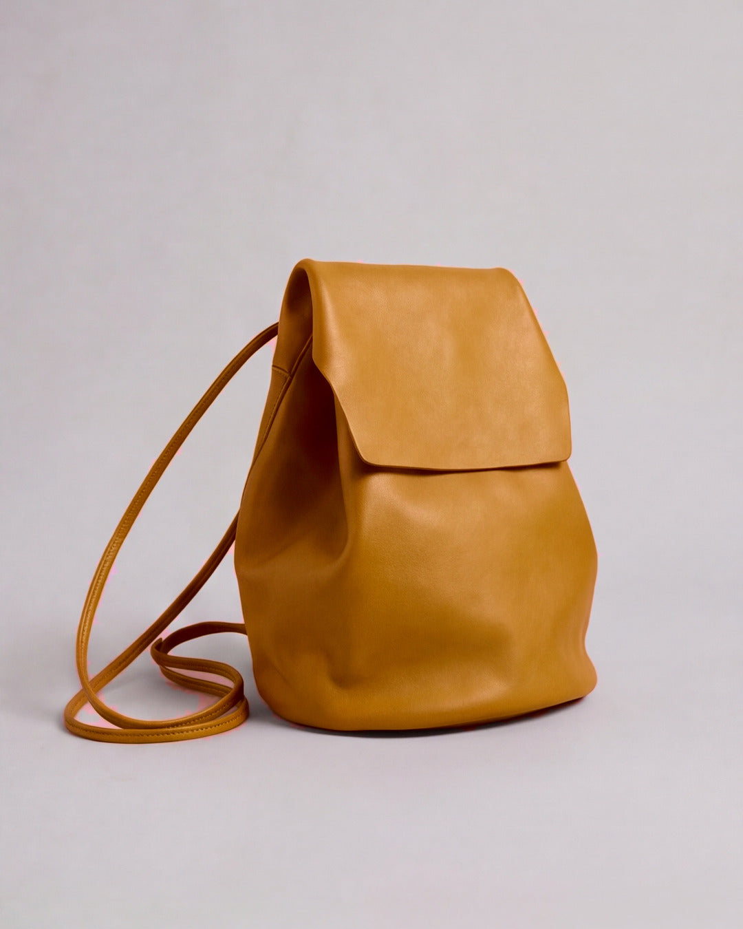 Mochila IRENE X OA en piel polen — Labienhecha