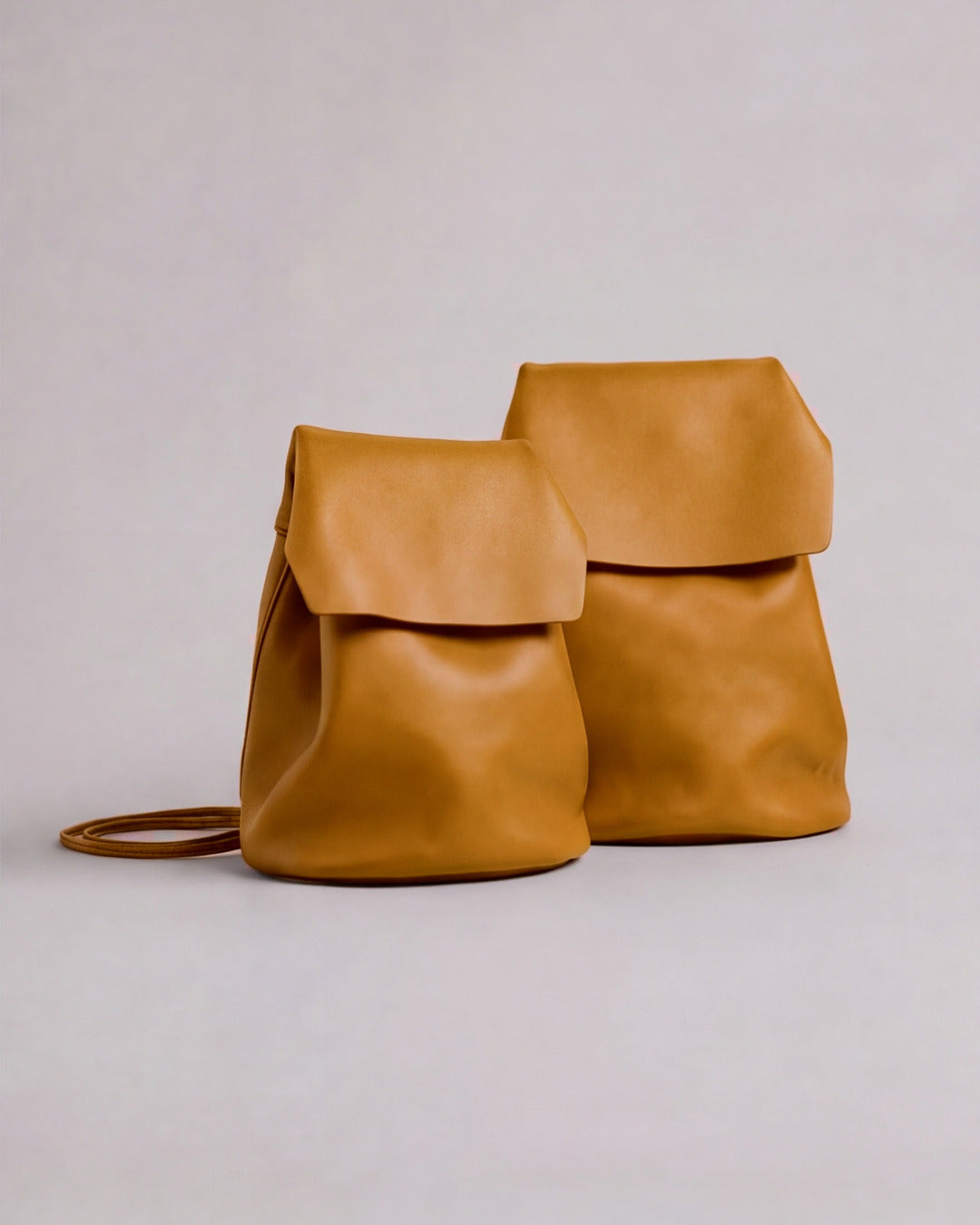 Mochilas Irene en piel polen — Labienhecha