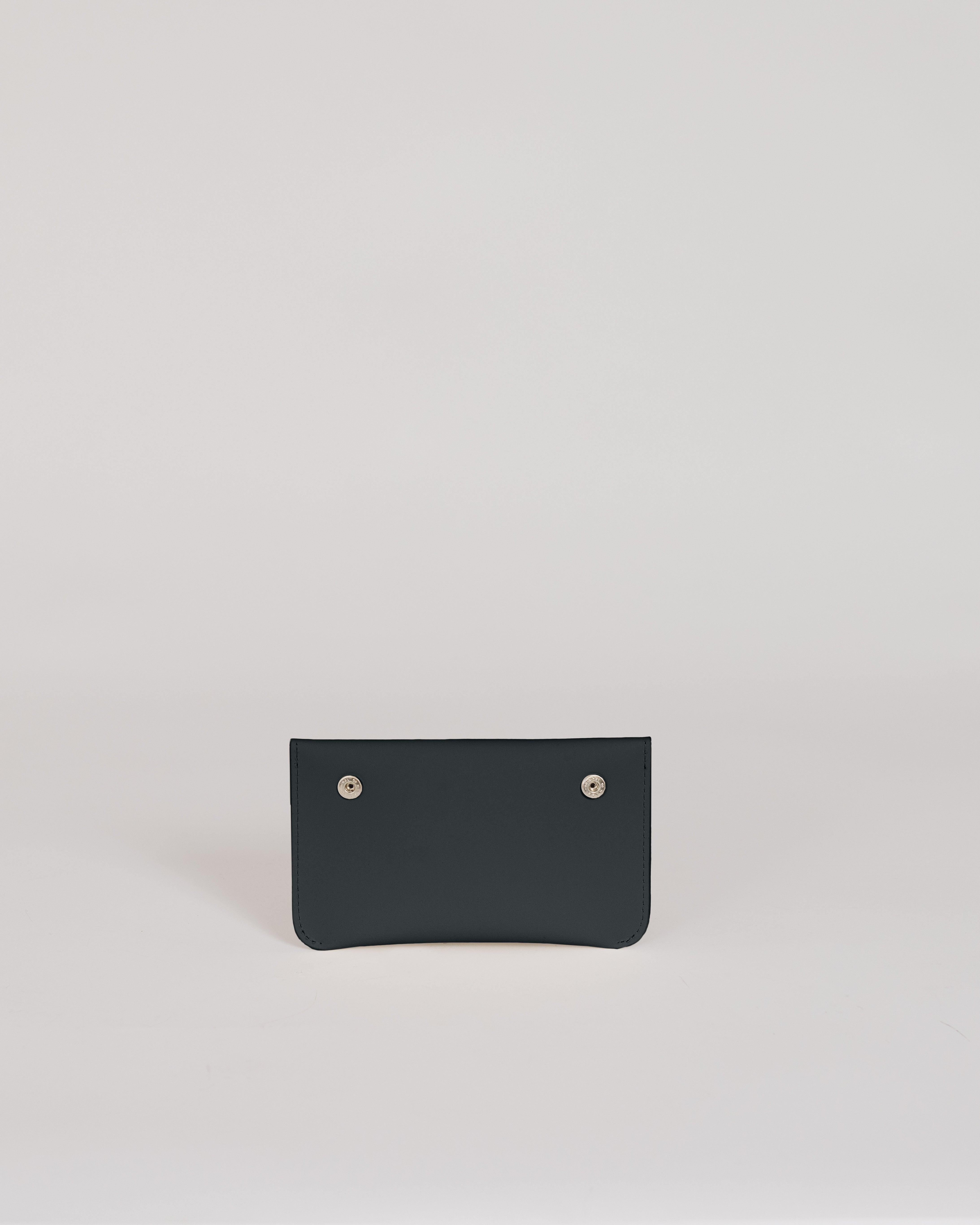 Nina 2G - Recycled Leather Handbag